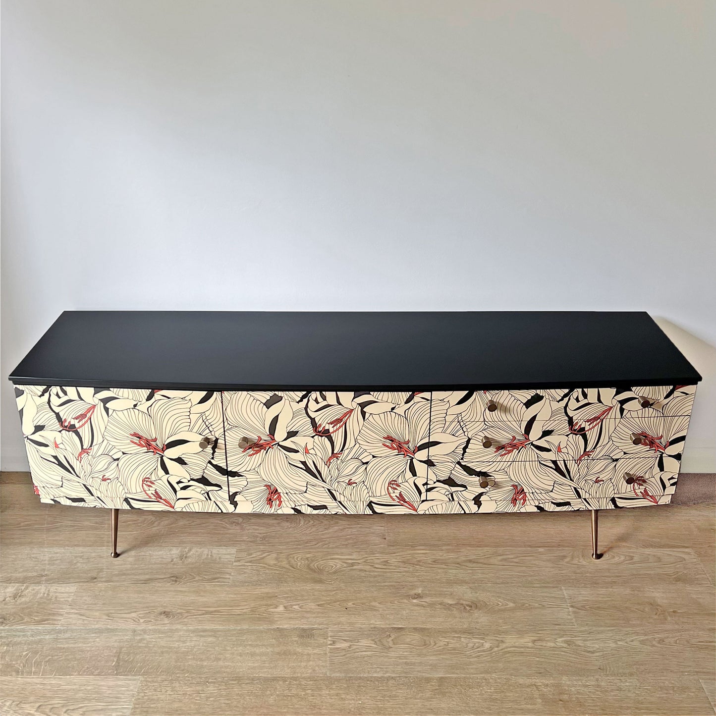 Gucci Lillies Vintage 6ft Large Sideboard TV Unit Media Console