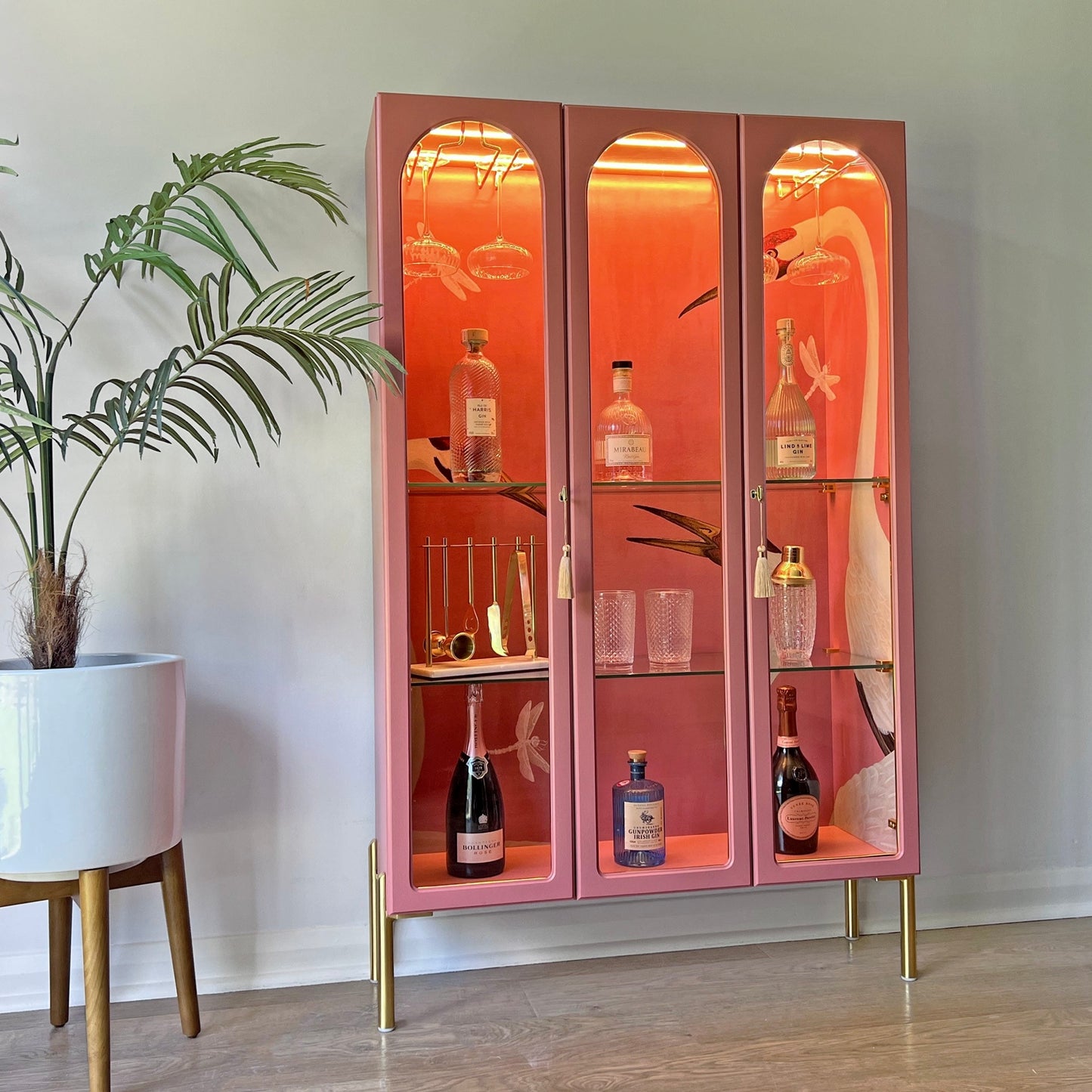 G Plan Modern Arched Glass Display Drinks Cocktail Cabinet - Pink Gucci Herons