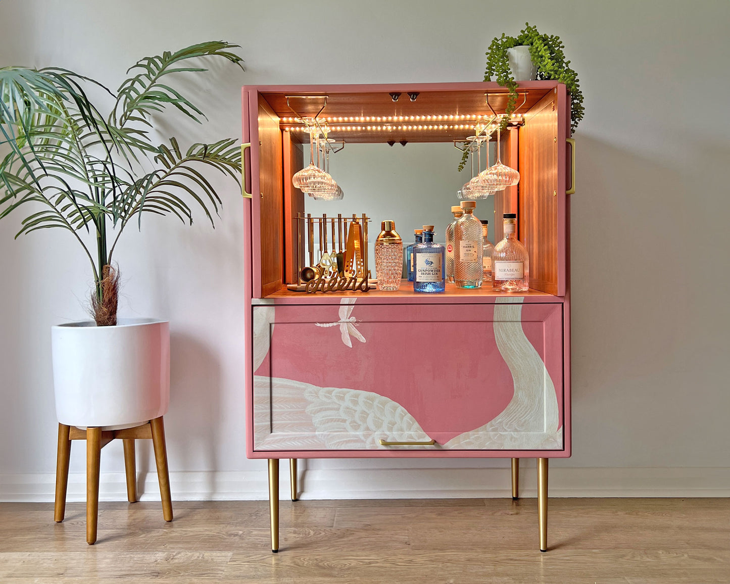 Pink Gucci Herons G Plan Fresco Drinks Cocktail Cabinet