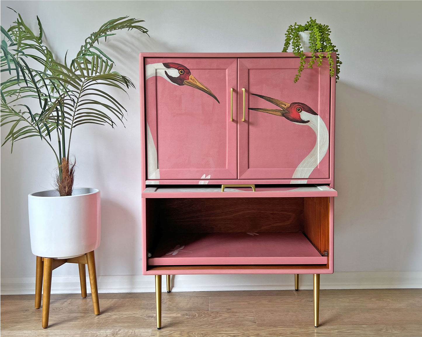 Pink Gucci Herons G Plan Fresco Drinks Cocktail Cabinet