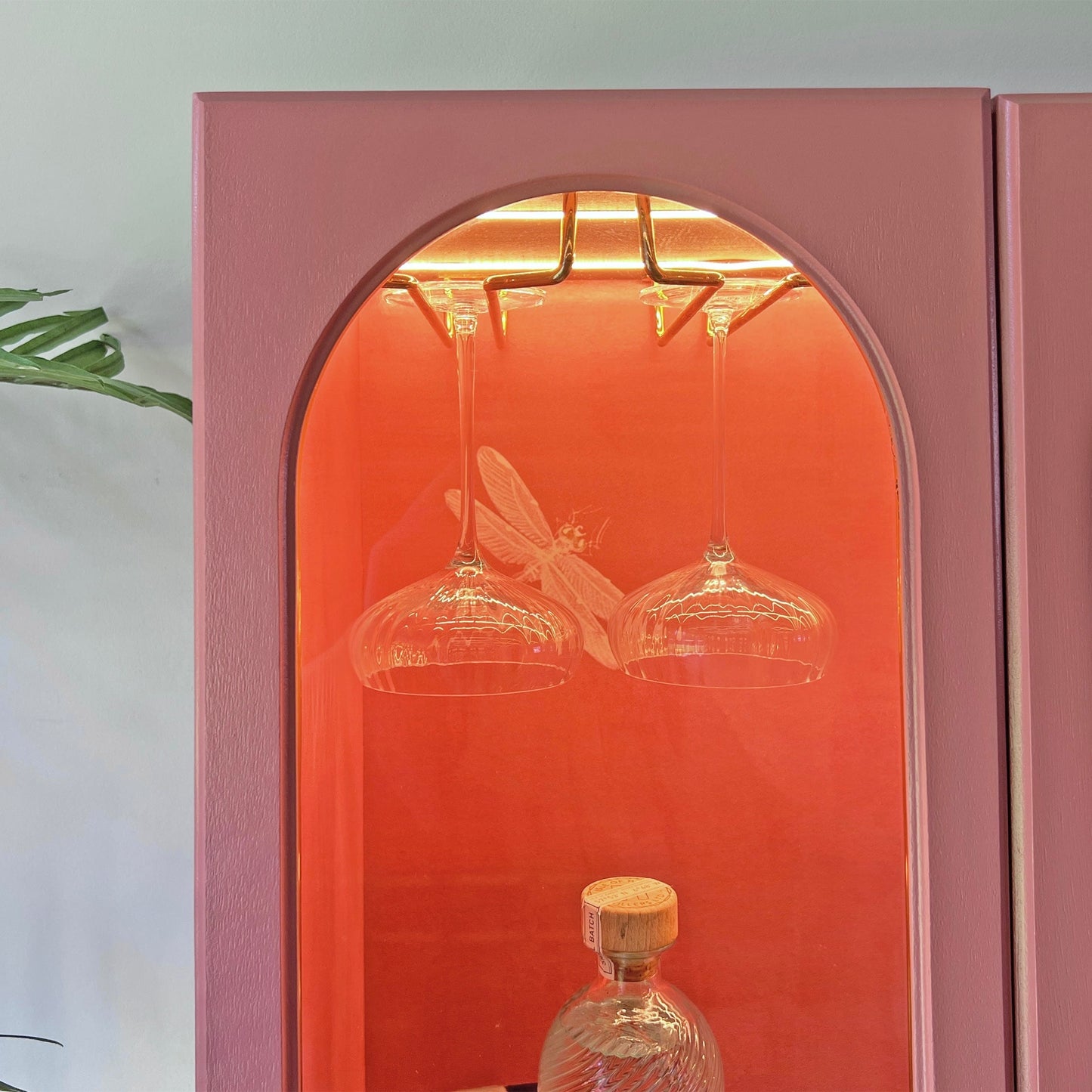 G Plan Modern Arched Glass Display Drinks Cocktail Cabinet - Pink Gucci Herons